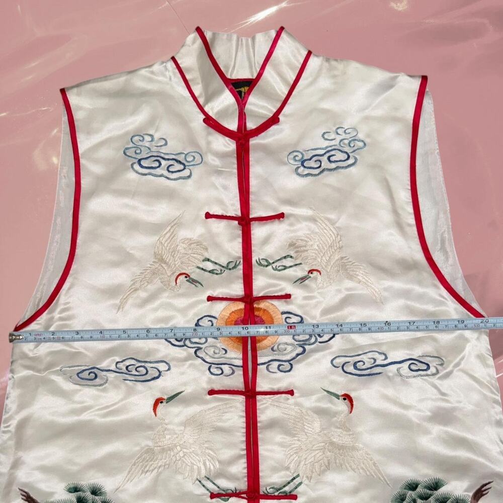 Stunning Vintage Chinese lucky crane hand embroidered silk satin vest - Picture 3 of 8
